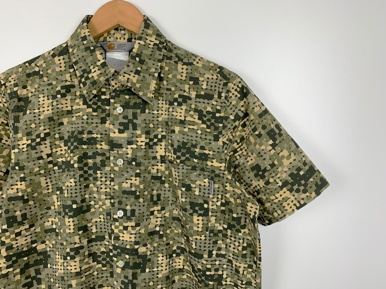 Men's Carhartt Camo Short Sleeve Shirt Size M image 1