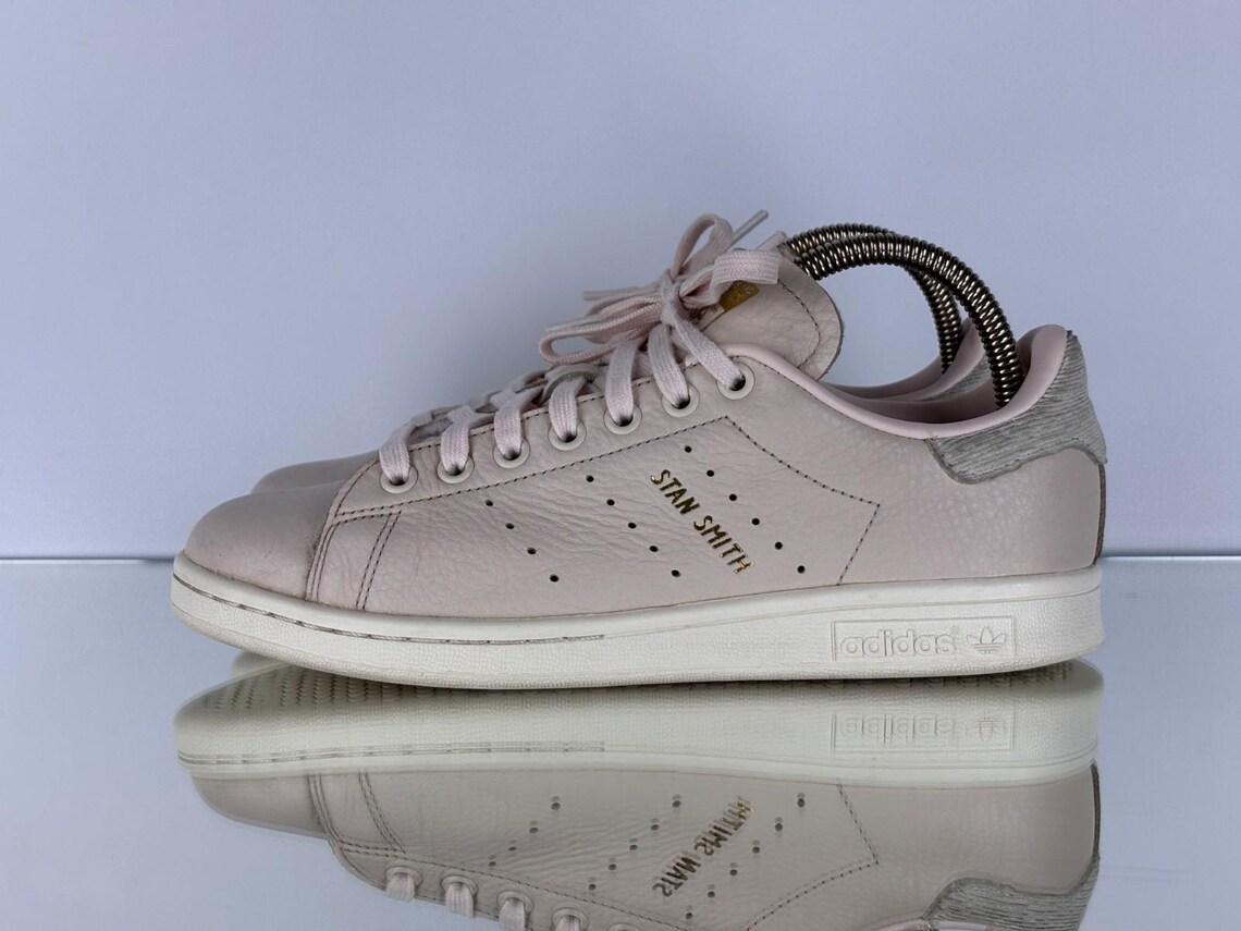 Adidas Stan Smith, foto 1 di 5