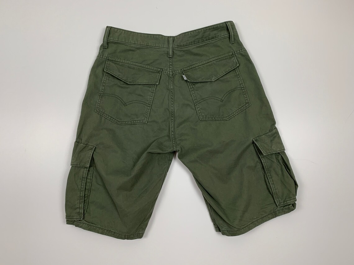 Vintage Mens Levis Cargo Shorts KhakiGreen Size 32 | Etsy