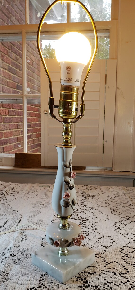 Vintage marble online base table lamp