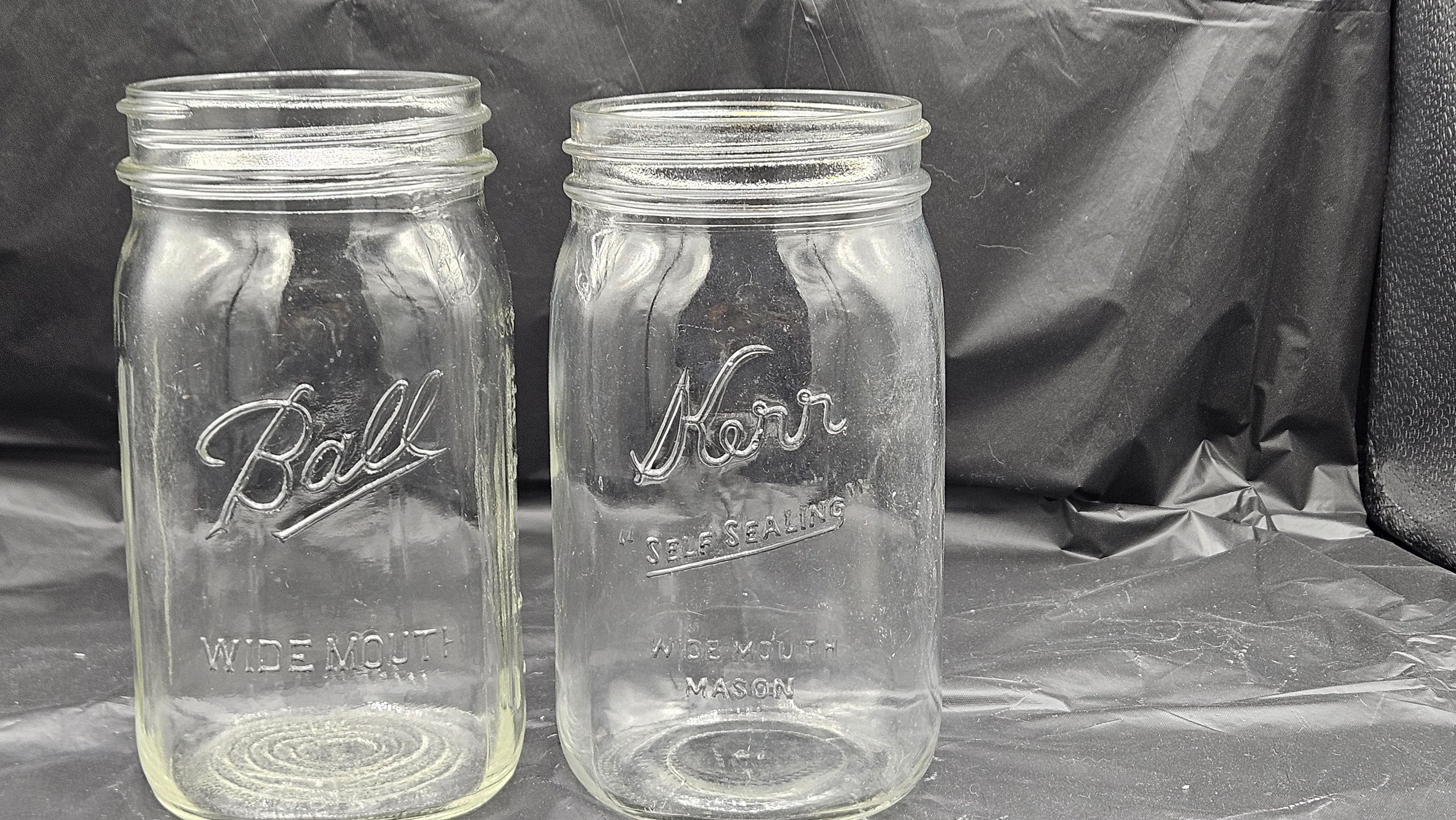 Vintage Kerr und Ball Mason Einmachgläser ~ Sie wählen: Quart oder Pint Größe ~ Jelly Trinkgläser, Vasen, Landhaus Haus & Hochzeit