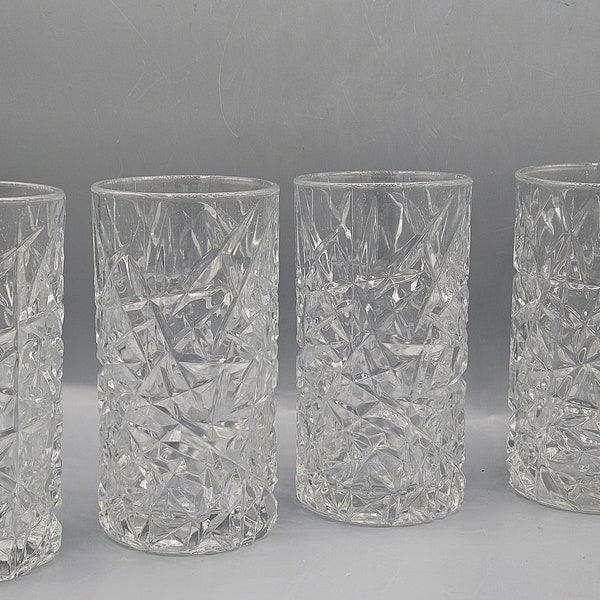 Cristal d'Arques Sculptra Set of Highball or Double Old Fashioned Cocktail Drinking Glasses Set, Geometric Cut Crystal Icicle Design Barware