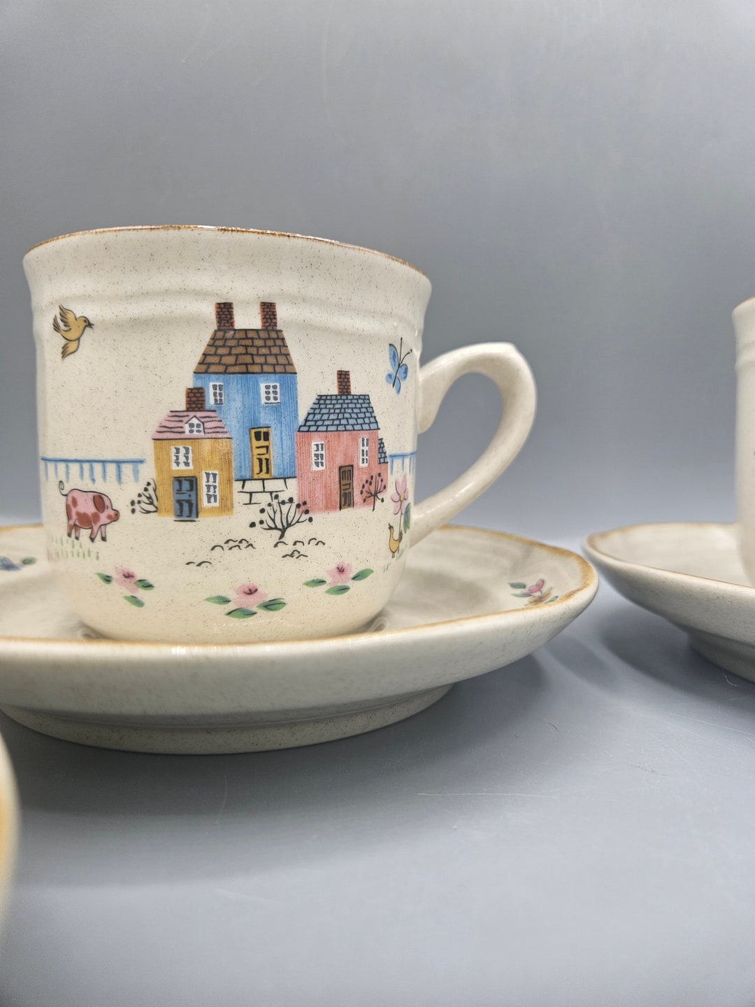 Vintage International China Heartland Stoneware Dinnerware Cups and