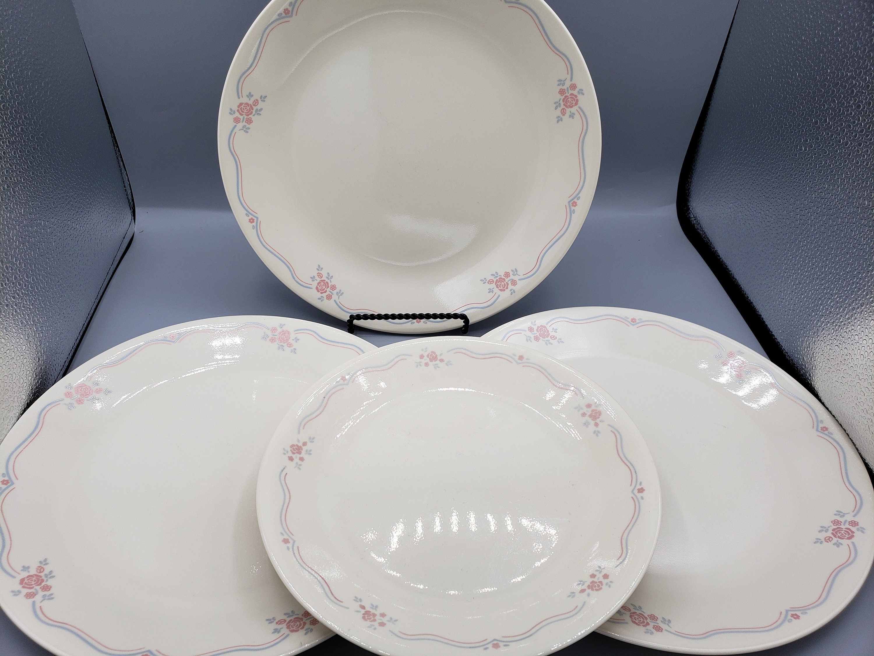 Retired Corelle by Corning English Breakfast 4 Dinner and 1 Luncheon Plates Beige With Pink Blue 1990 s Replacement Dinnerware Set Etsy
