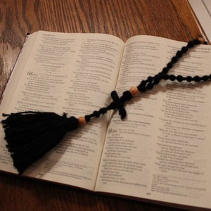 100% Wool Handtied Eastern Chotki Komboskini Prayer Rope for Orthodox and Eastern Catholic Jesus Prayer 33 Beads in Black, Brown or Beige.