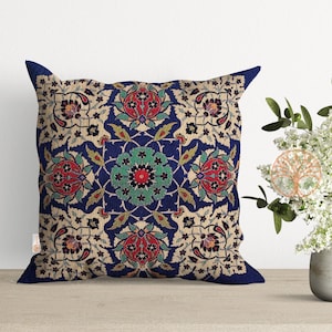 Tapestry Pillow Cover|Mandala Cushion Case|Tulip Gobelin Tapestry Pillowcase|Housewarming Throw Pillow Top|Woven Geometric Home Decor