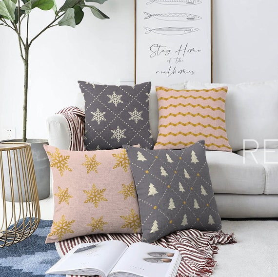 The Secret to Perfect Throw Pillows - The Honeycomb Home