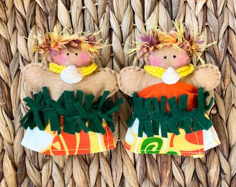 Polynesian Sweethearts-Yellow/Orange (Male or Female)