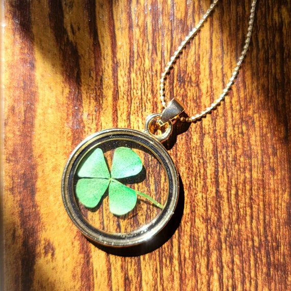 Talisman four sale leaf clover necklace