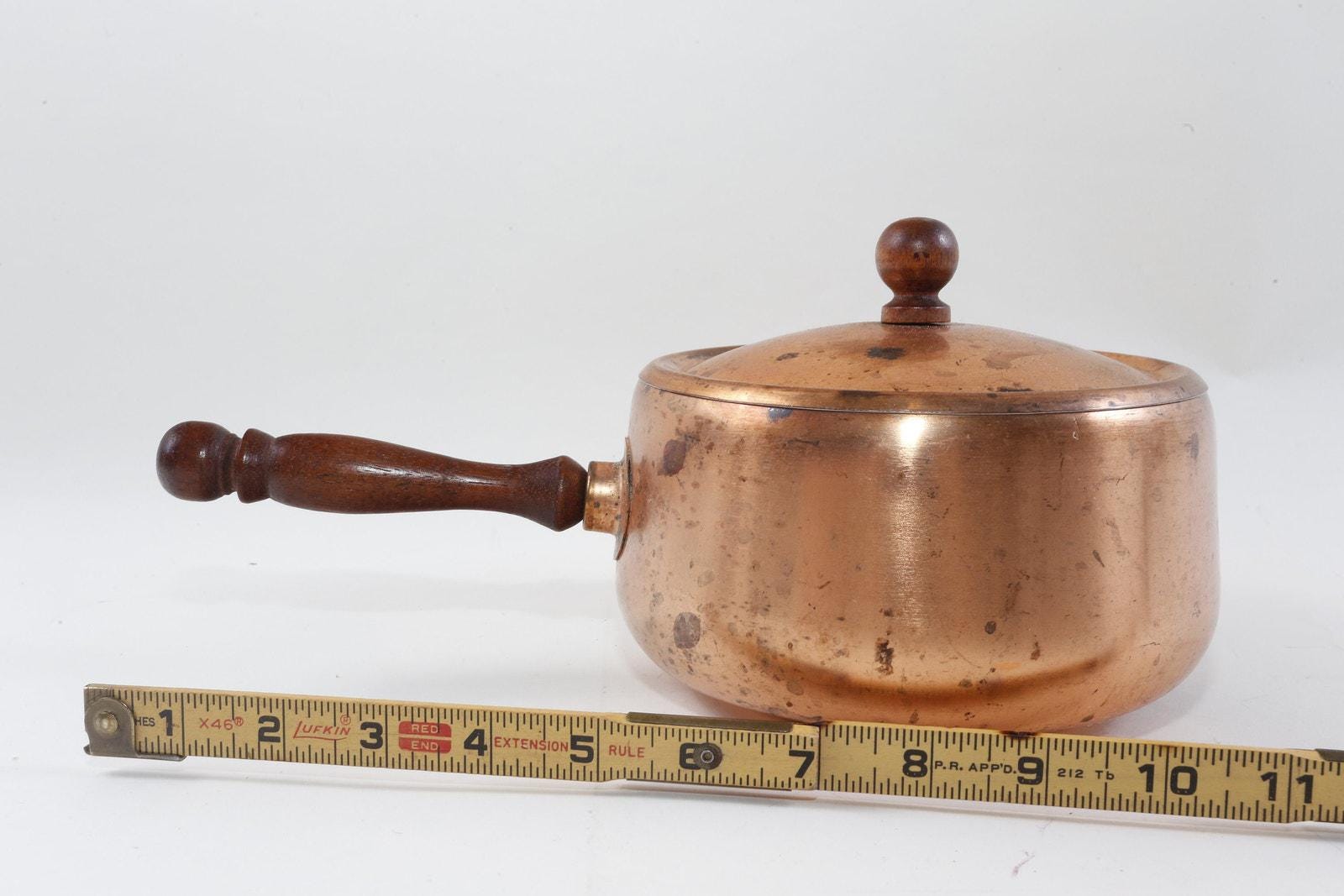 LIM 銅鍋 レアメタリックパンキャップ 木製ハンドル皿 キッチン写真