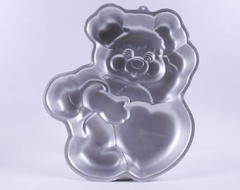 POppLes With Heart, Party Cake Mold, Baking Form, 1985, Wilton Ent, CAKE PAN Pie Form, Animal, Cartoon, Cooking, Holiday ~ 1049