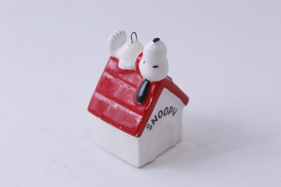 Snoopy Sleeping on a Doghouse, Christmas Ornament, Hanging Figure