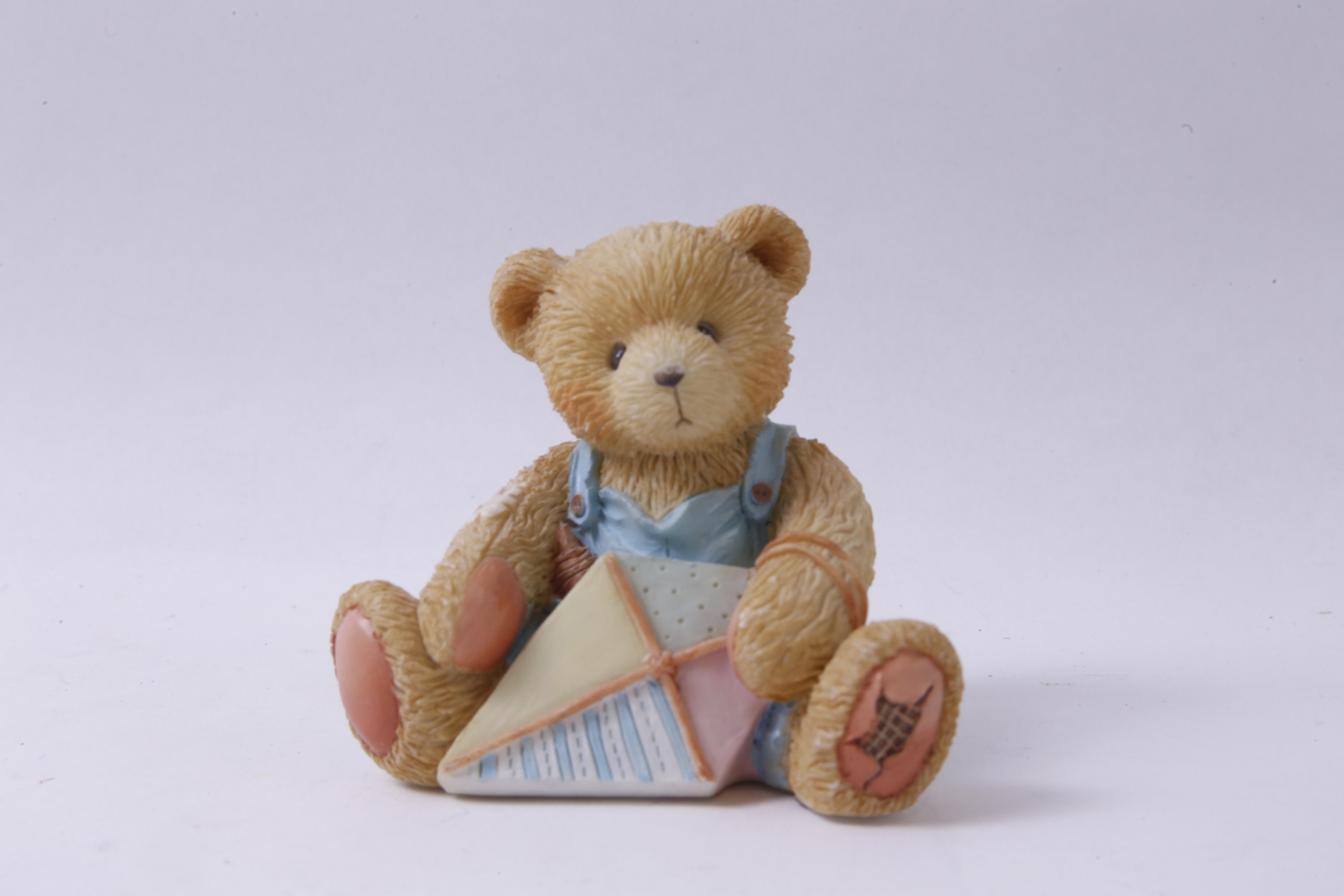Mark, March, Teddy Bear, Kite, Figurine, 1993, Priscilla Hillman