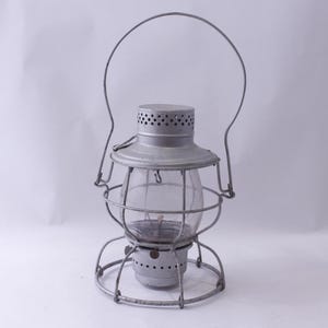 ビンテージランタン　HANDLAN Vintage Handlan St. Louis Lantern Red Glass Globe, Handlan