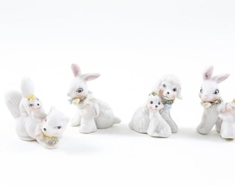 Small Ceramic Spring Easter Rabbit Sheep White Figure Flowers Interior Decor Design, Children, Vintage Toys, Vintage ~ 20-01-126