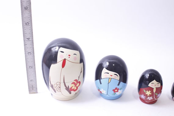 MIZUNO - kokeshi Japanese Wooden Nesting Dolls, Set of 5, Kokeshi, Painted