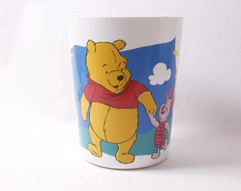 Kosz na śmieci z motywem Kubusia Puchatka i Prosiaczka Disneya, 25 cm ~ 260331-WH 1053