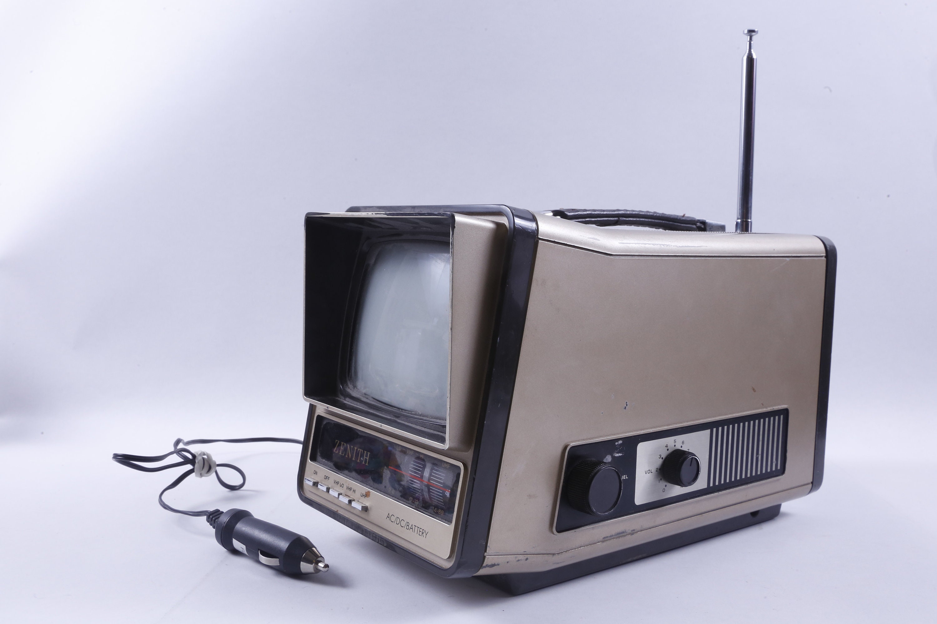 Vintage Zenith Tv for sale 96 ads for used Vintage Zenith Tvs