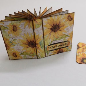 Mini Sunflower book, journal , Junk Journal, Printable Vintage Ephemera, Digital  Ephemera, mini book, fall , Journal Supplies