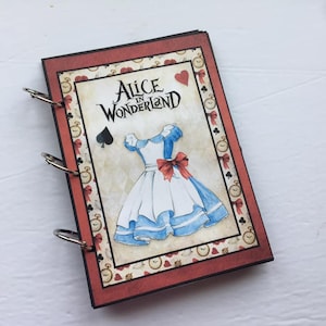 30 feuilles, kit Ephemera, Alice au pays des merveilles, embellissement de journal indésirable, kit imprimable, feuilles de collage, étiquettes, enveloppes de cartes