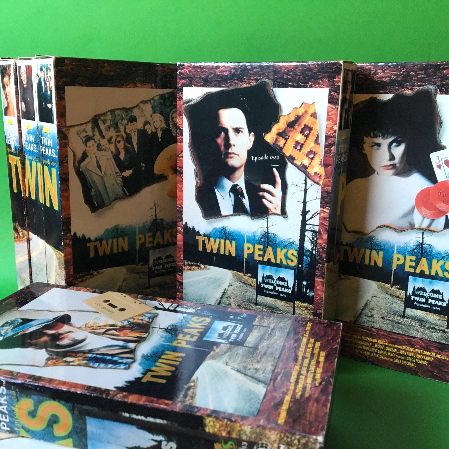 Twin Peaks, Season 1, VHS Box Set, Worldvision Home Video, 1990