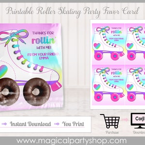 Könnte beinhalten: Druckbare Party-Geschenk-Karte mit Rollschuhen und einem Regenbogen-Ombre-Hintergrund. Die Karte zeigt einen weißen Rollschuh mit rosa Rädern und einem rosa Herz mit einem Regenbogen-Ombre-Design. Der Text auf der Karte lautet "Danke fürs Rollen mit mir! Von deinem Freund Emma".