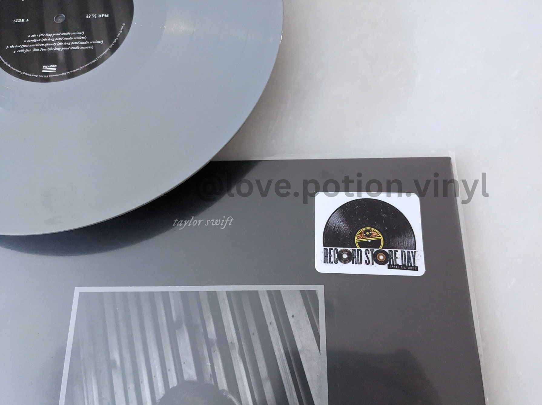 The Lakes Record Store Day 7 Inch clear VINYL - Taylor Swift