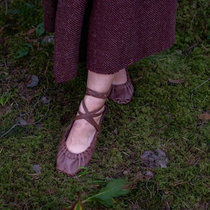 Authentiek historisch handgemaakt leer Donkerbruin - PASTALA'S, Vikingschoenen, Keltische renaissanceschoenen, uniseks schoeisel, schoenen volksdansers