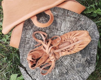 Unisex medieval shoes, renaissance light brown leather footwear, viking reenactment clothing, mittelalter schuhe, larpshoe, historical boots