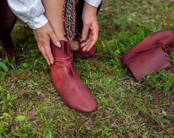 Handmade Bordo Leather Viking Boots: Celtic Renaissance Costume Shoes