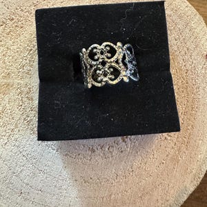 Band ring