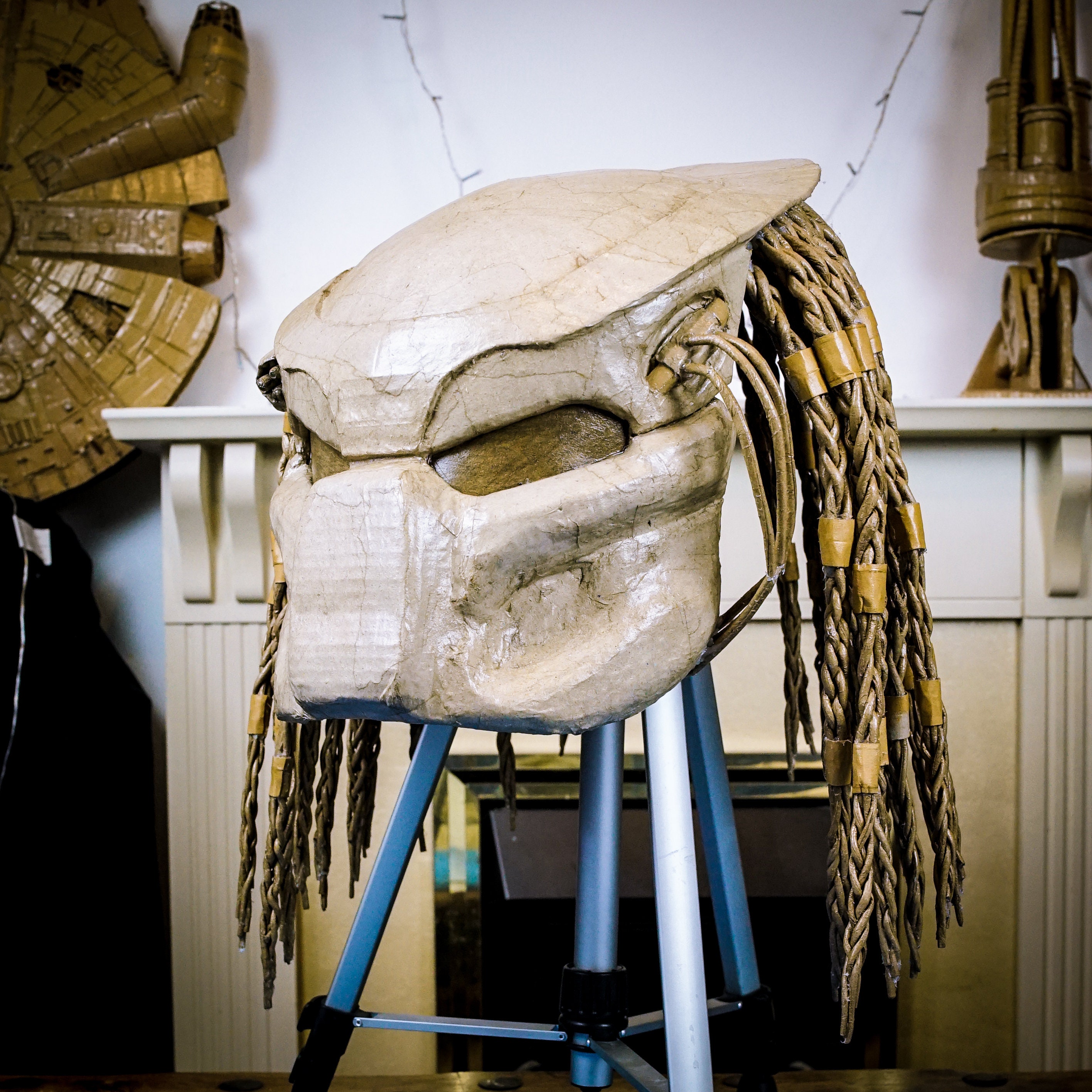 Predator helmet out of cardboard TEMPLATES