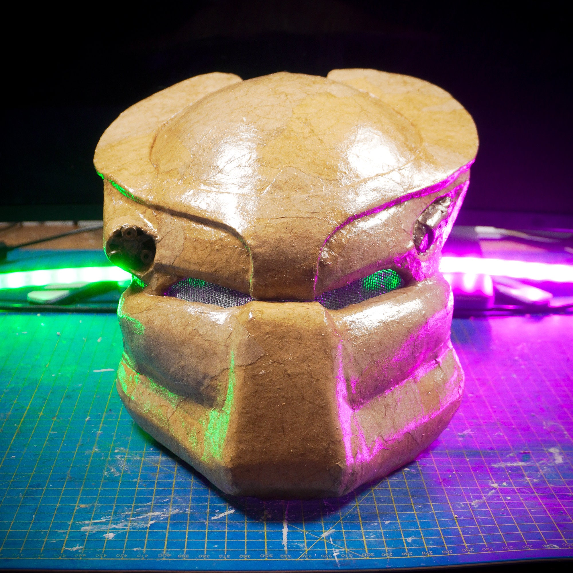 Predator Helmet out of Cardboard TEMPLATES (New Version)