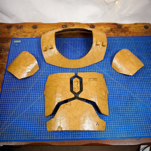 Boba Fett Armor out of cardboard TEMPLATES