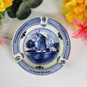 Vintage Delft Blue Ashtray – Hand painted - Made in Holland - 4.5”