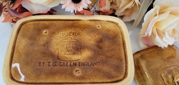 Vintage Casserole Dish W/ Lid - Rectangular Glazed Ceramic