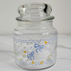 Vintage Anchor Hocking Blue Ribbon Glass Jar - &quot;Farm Country&quot; - 5.5&quot;