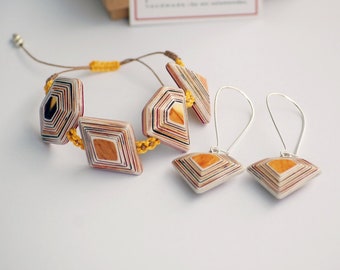 Handmade Earrings and Bracelet made from paper