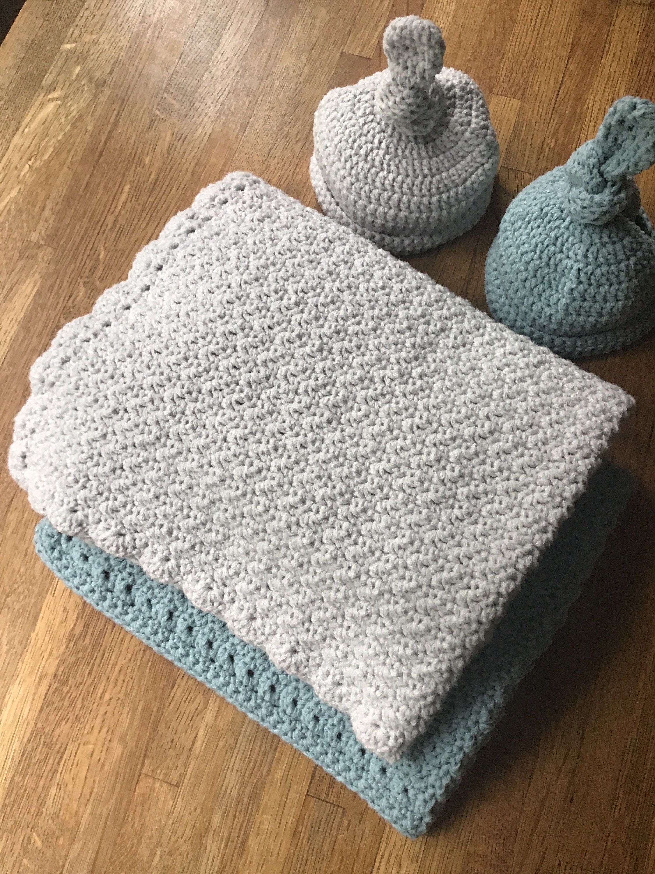 Crocheted preemie blanket set / crocheted baby gift set / Etsy