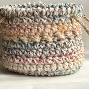 Crochet Rustic Basket / Farmhouse Storage Decor / Crochet Basket with Rope Handles