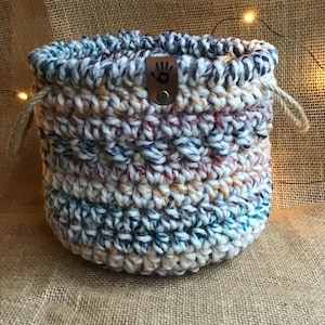 Crochet Basket with Rope Handles: Rustic Farmhouse Decor