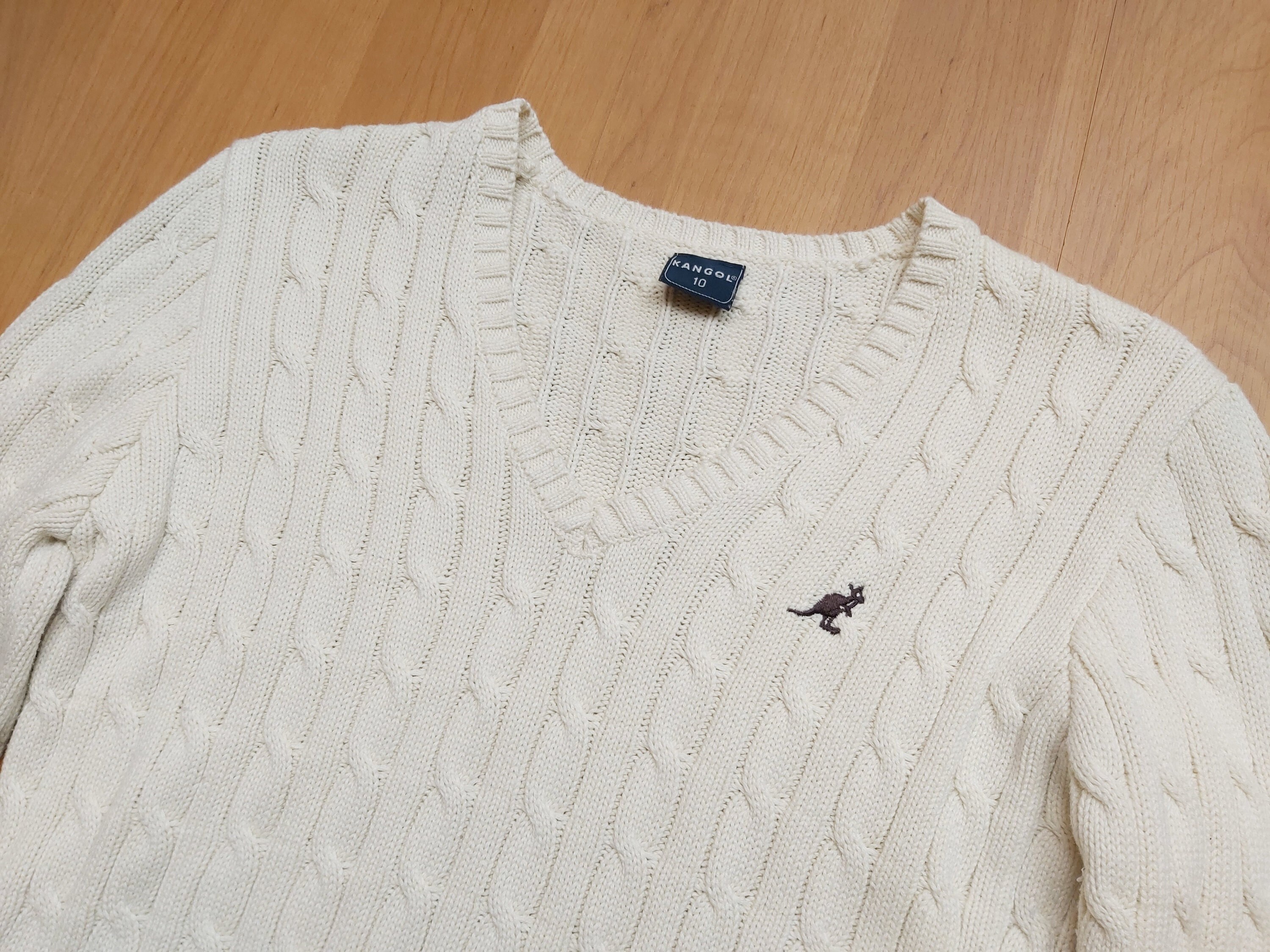 Vintage 1990s Kangol Women's Cable Knit 