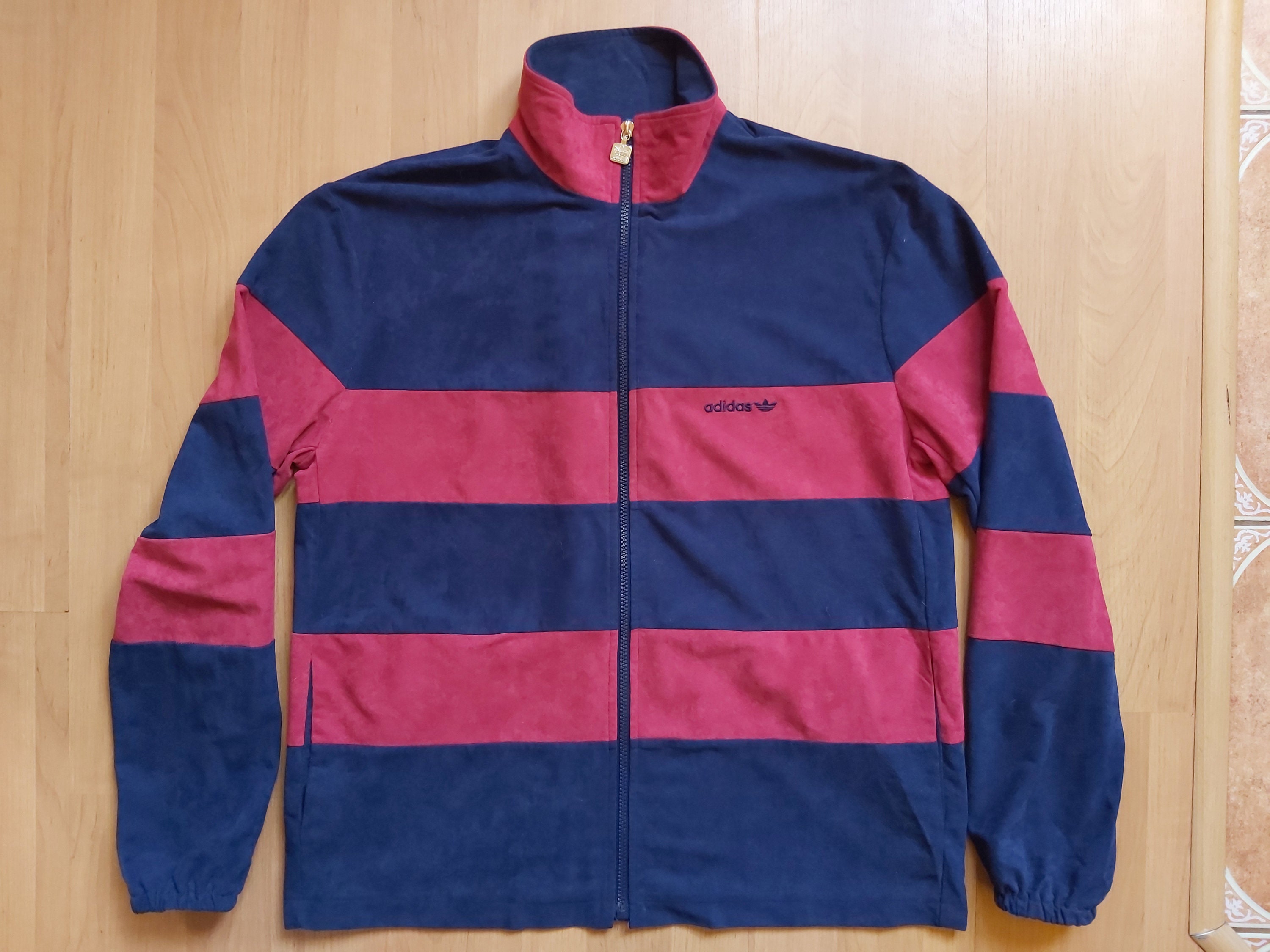 90s Adidas Hoodie – The Red Berry Club