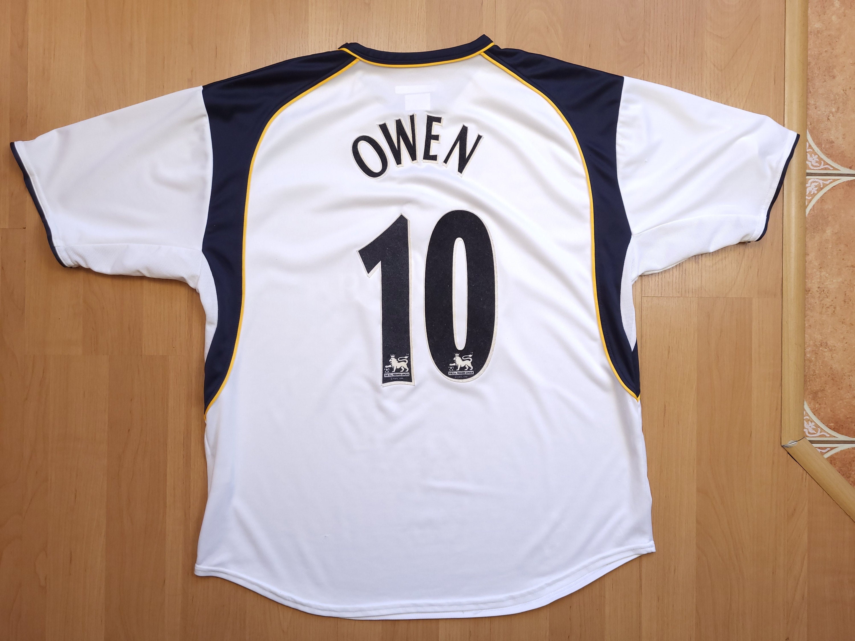 Owen Power Signed Buffalo Sabres Jersey Psa/Dna Coa Autographed