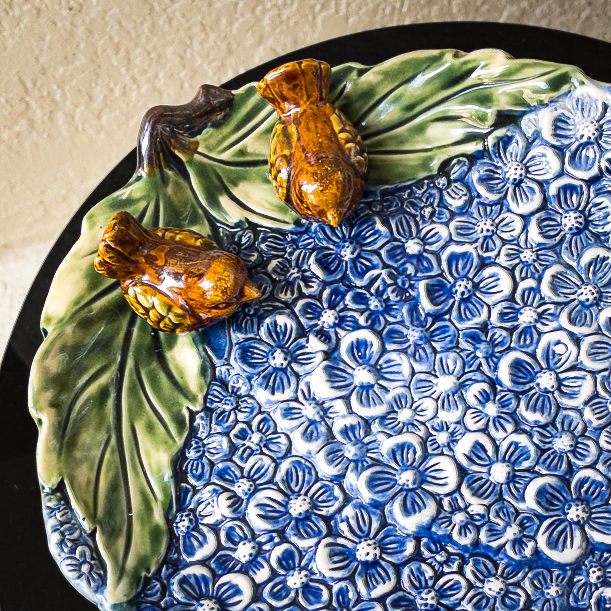 Vintage Majolica Style Bird Bath Pedestal Serving Dish / Centerpiece