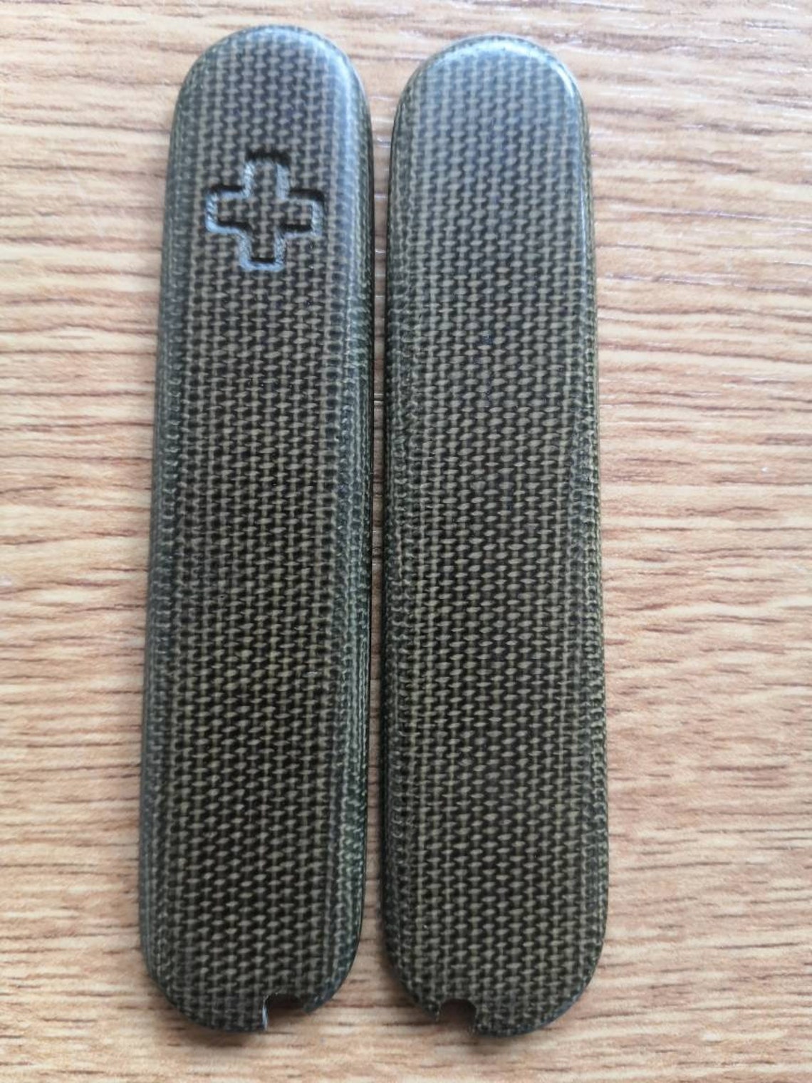 victorinox 84mm replacement scales