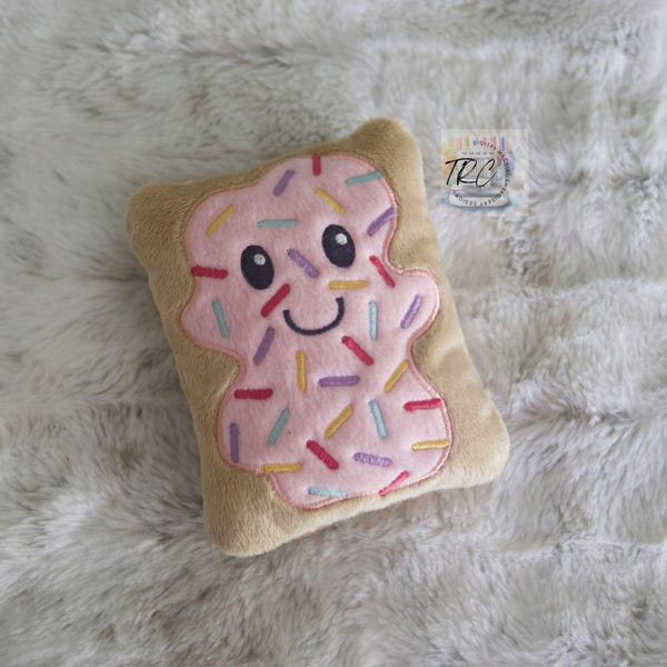 Springles Toaster Pastry Stuffie ITH Embroidery Design, 5 different sizes