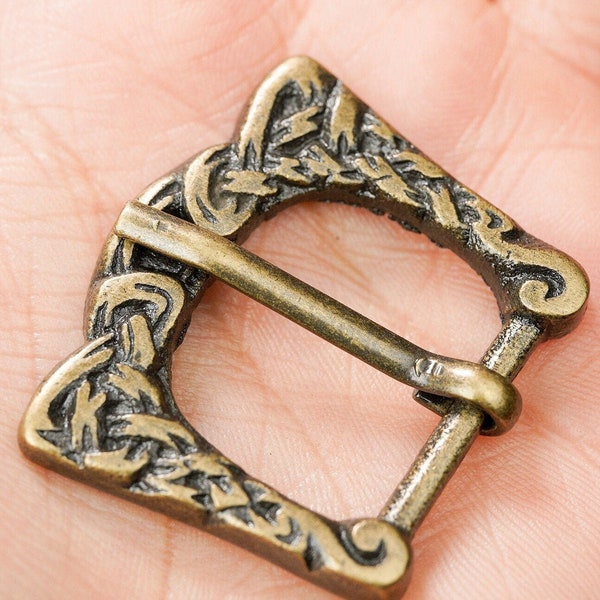 Medieval Knotwork Buckle and Strap End