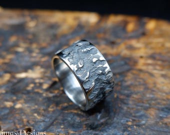 Hand forged stainless steel ring, Unisex textured band ring, Rustic mens or womens ring, Industrial jewelry, Unique metalwork ring