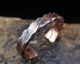 Copper men's or women's cuff bracelet, Unique hand forged twisted bracelet, 7th Anniversary bangle, Arthritis bracelet, Pagan jewelry